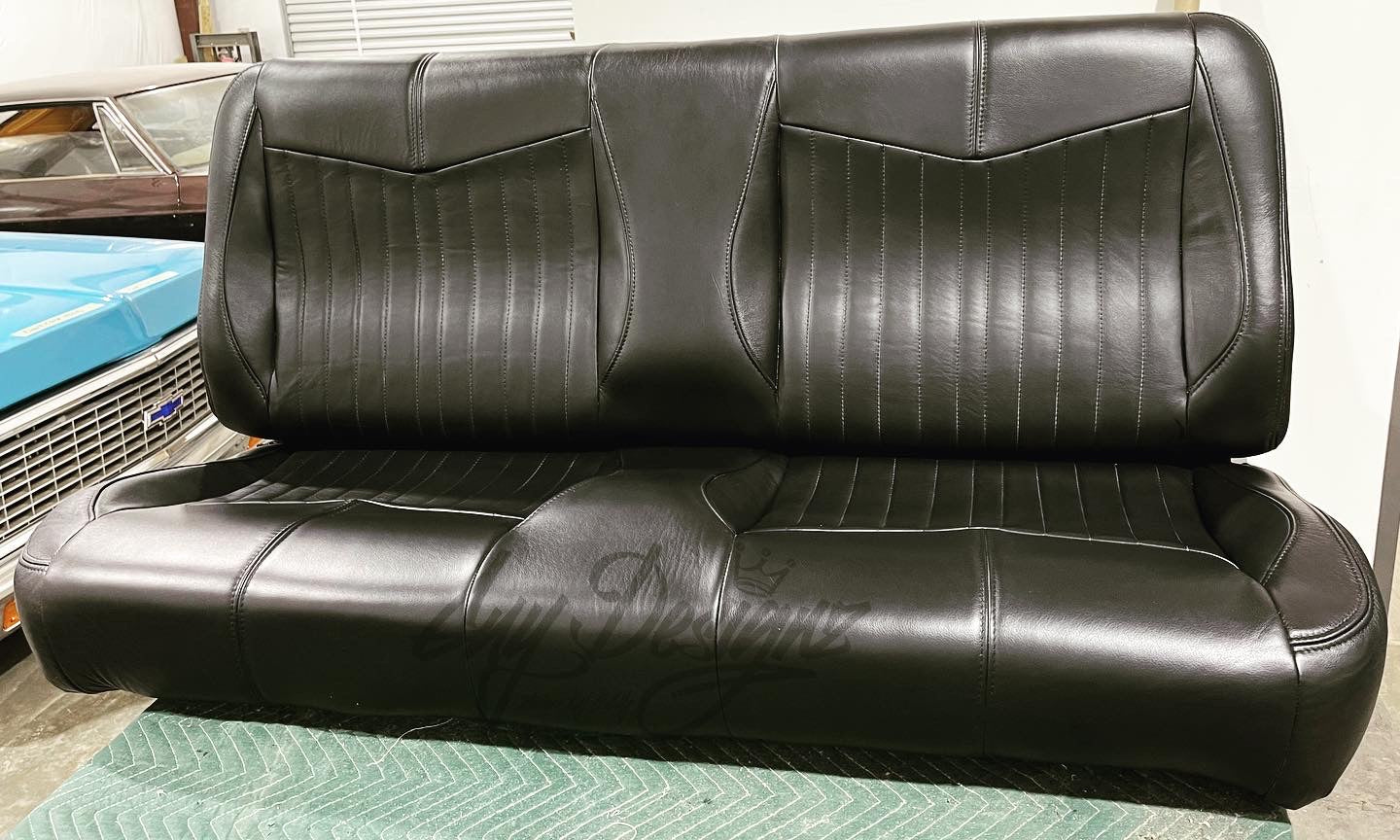 Universal Bench Seat